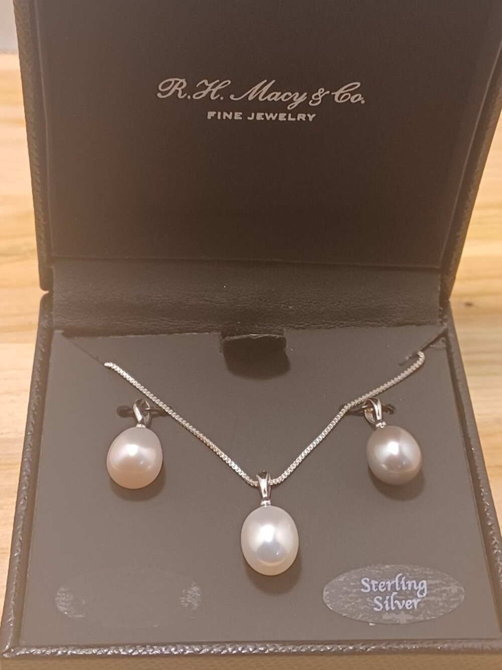 Sterling Silver Small Box Chain with Three Different Pearl Slides